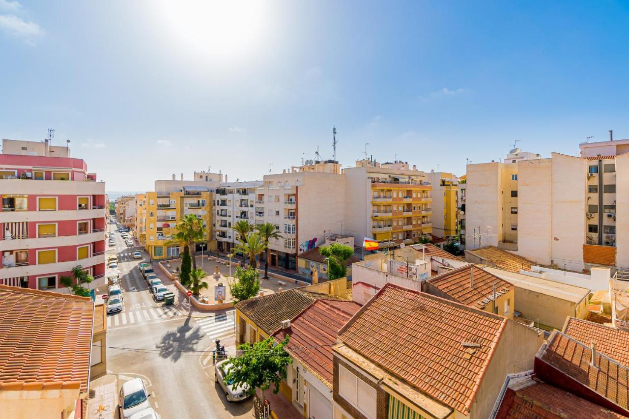 Apartamento Sunrise Correos Torrevieja Luaran gambar