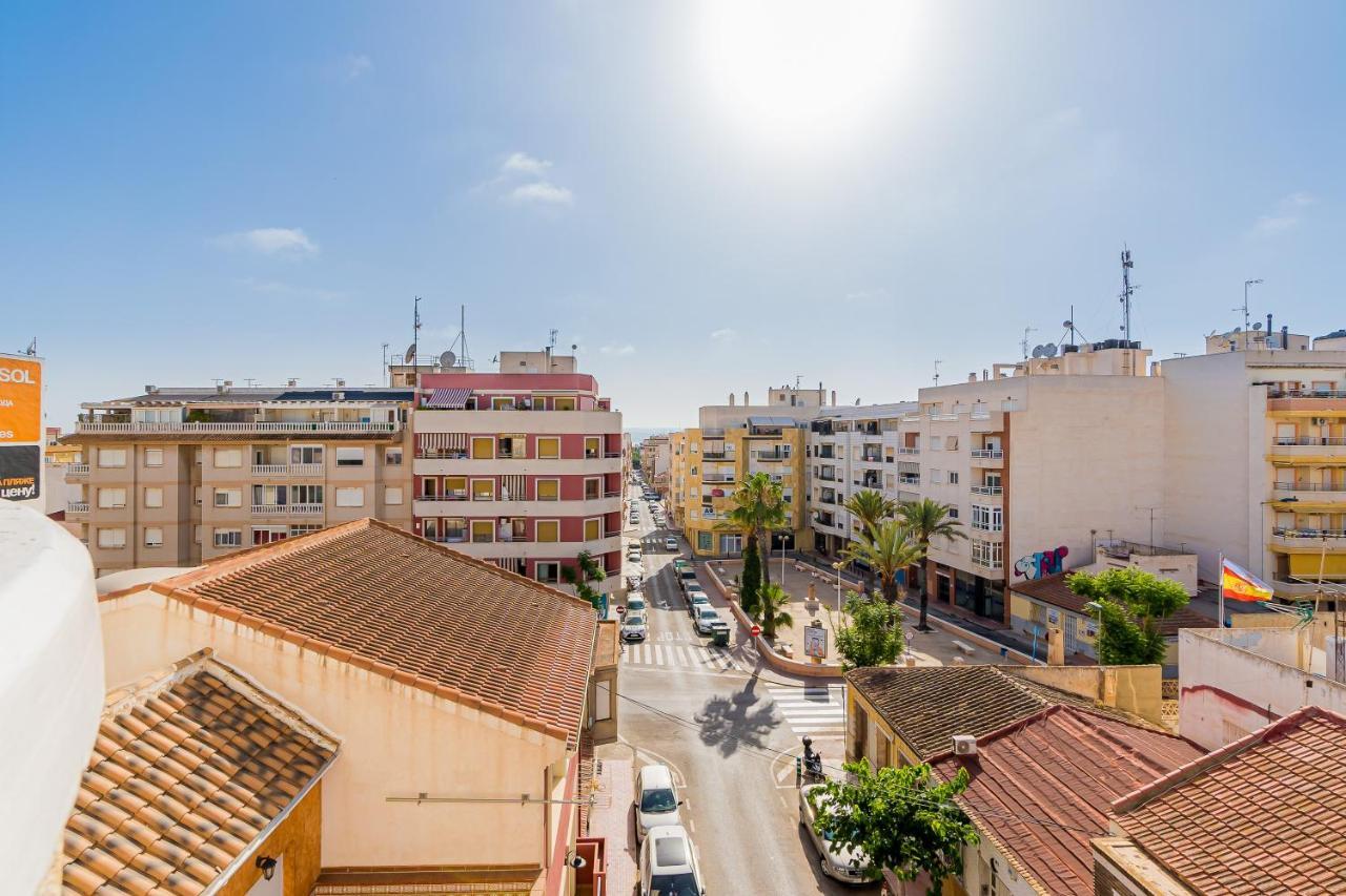 Apartamento Sunrise Correos Torrevieja Luaran gambar