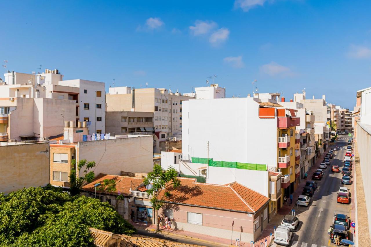 Apartamento Sunrise Correos Torrevieja Luaran gambar