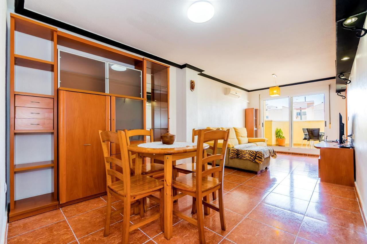Apartamento Sunrise Correos Torrevieja Luaran gambar